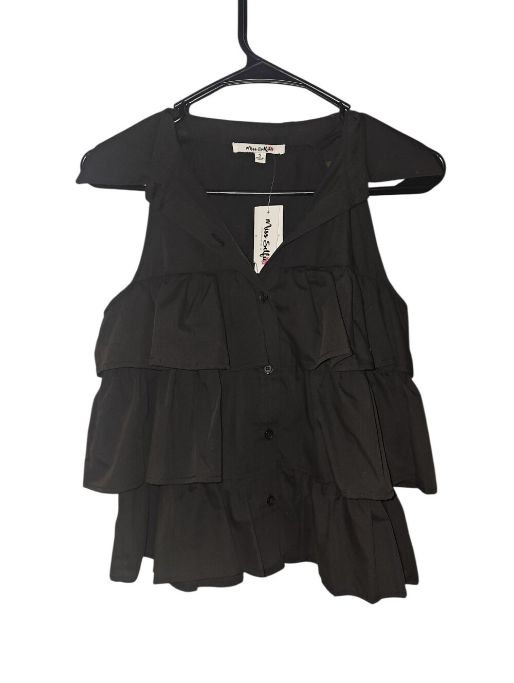 Nwt! Ladies Ruffled Button-up Shirt